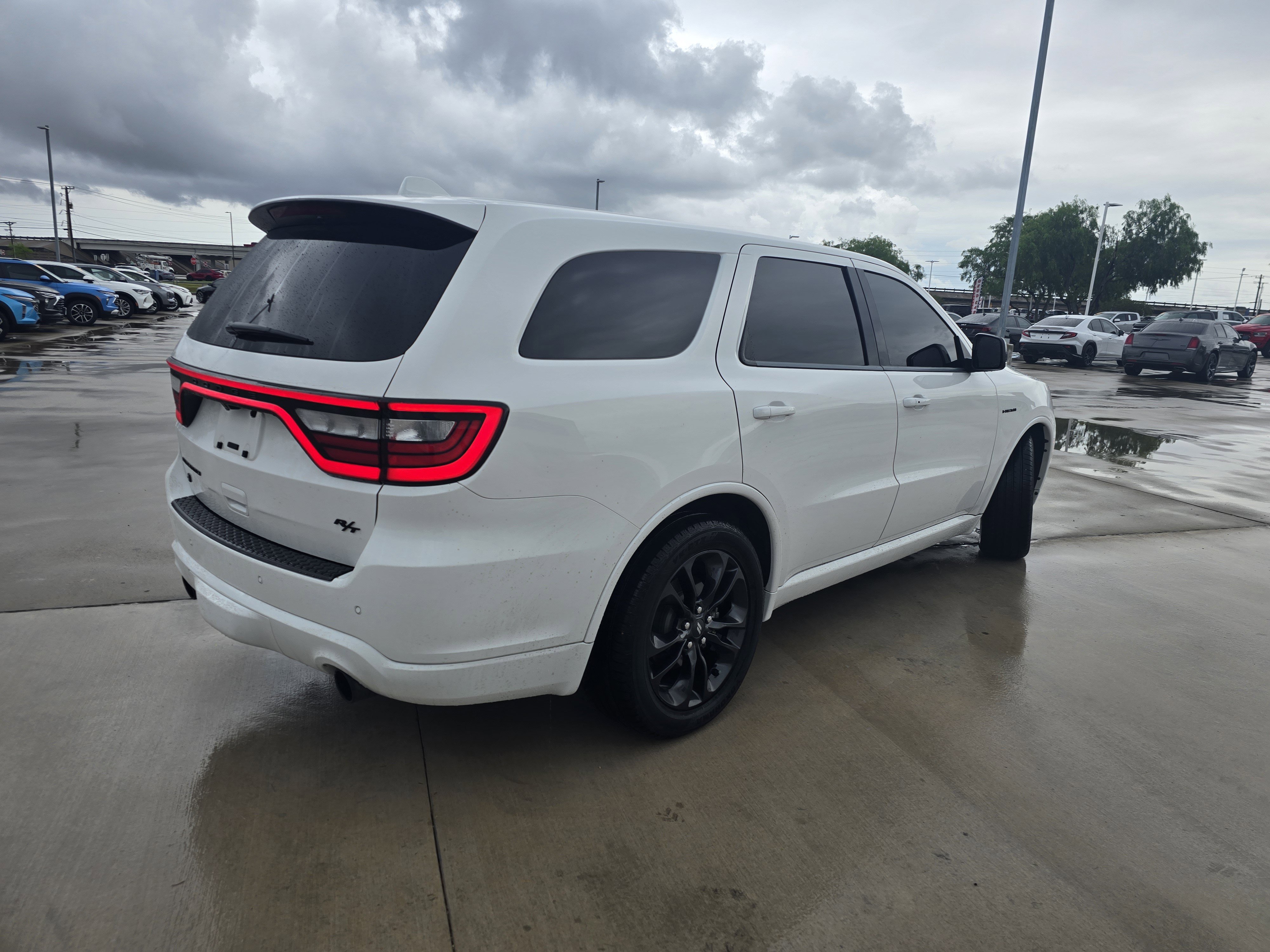 Used 2022 Dodge Durango R/T w/ Blacktop Package image 3