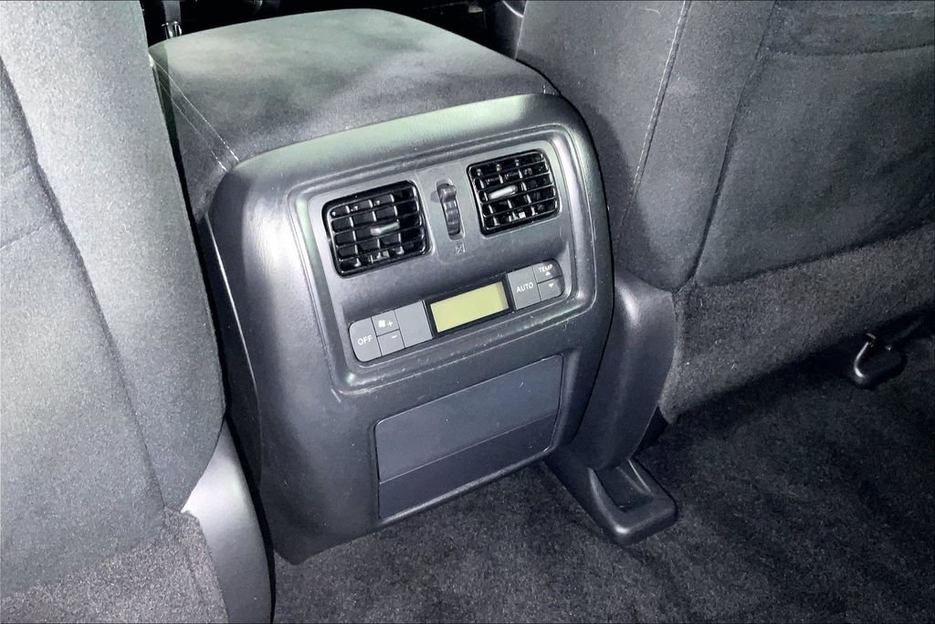 Used 2015 Nissan Pathfinder SV w/ Cargo Package FWD image 29