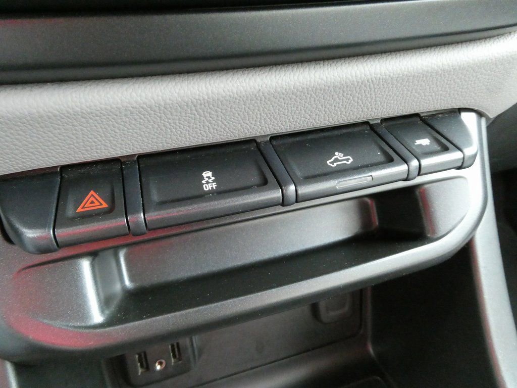 Certified 2020 Chevrolet Colorado W/T w/ WT Convenience Package image 28