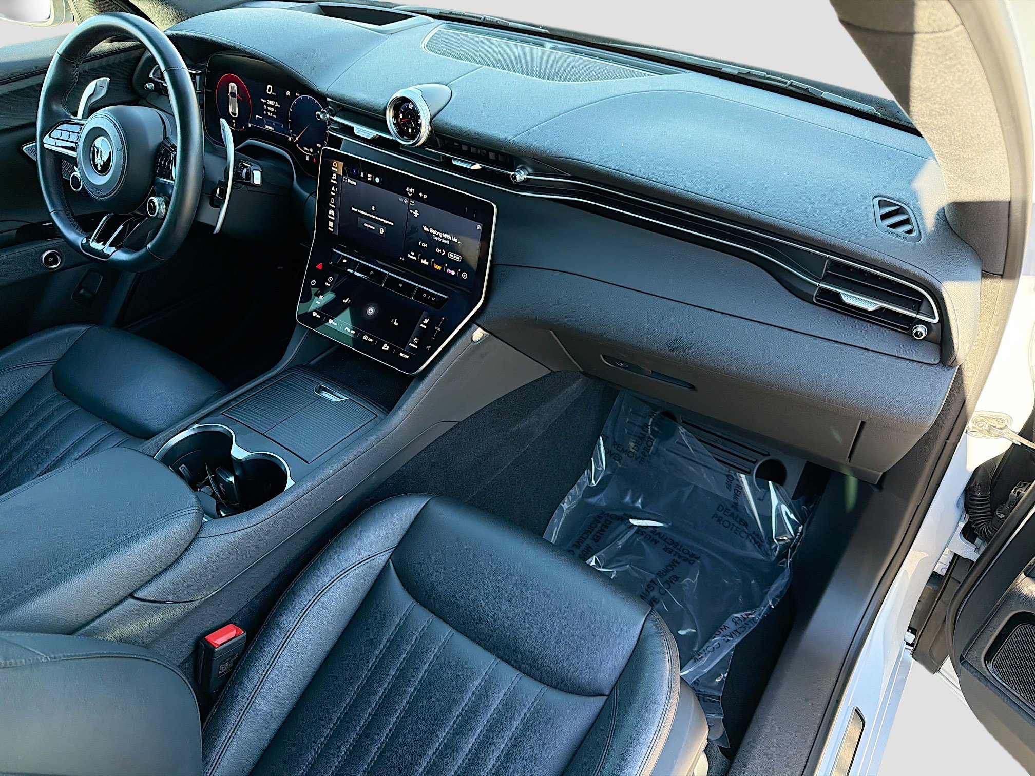 Used 2023 Maserati Grecale Modena image 14