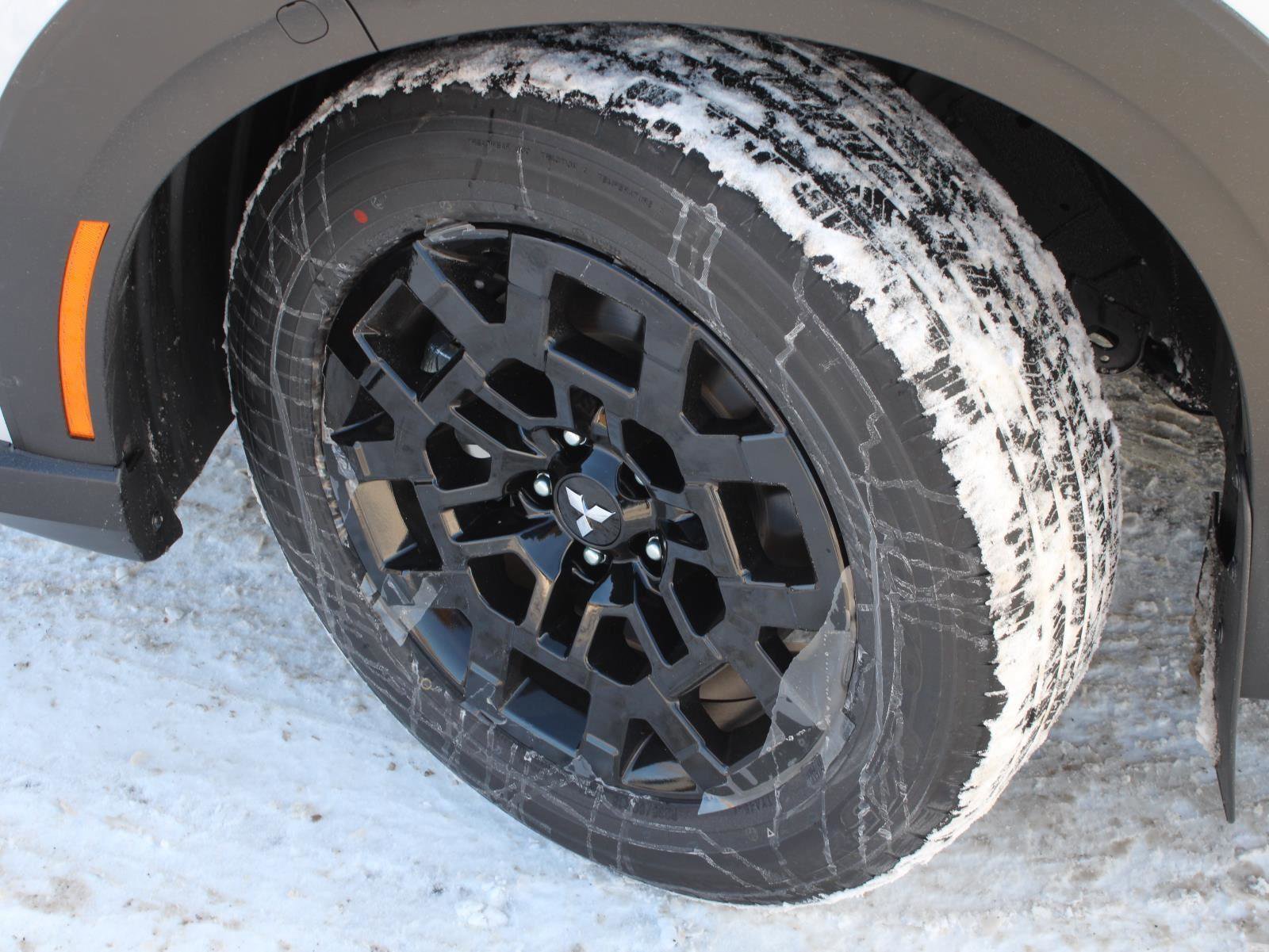 New 2026 Mitsubishi Outlander Trail Edition image 8