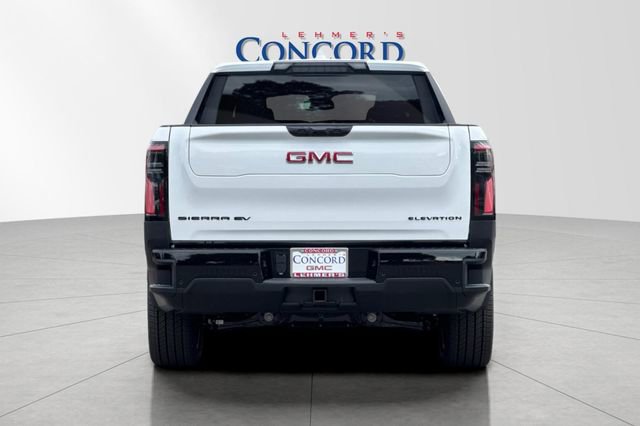 Used 2026 GMC Sierra EV Elevation w/ LPO, Elevation Dark Package image 5