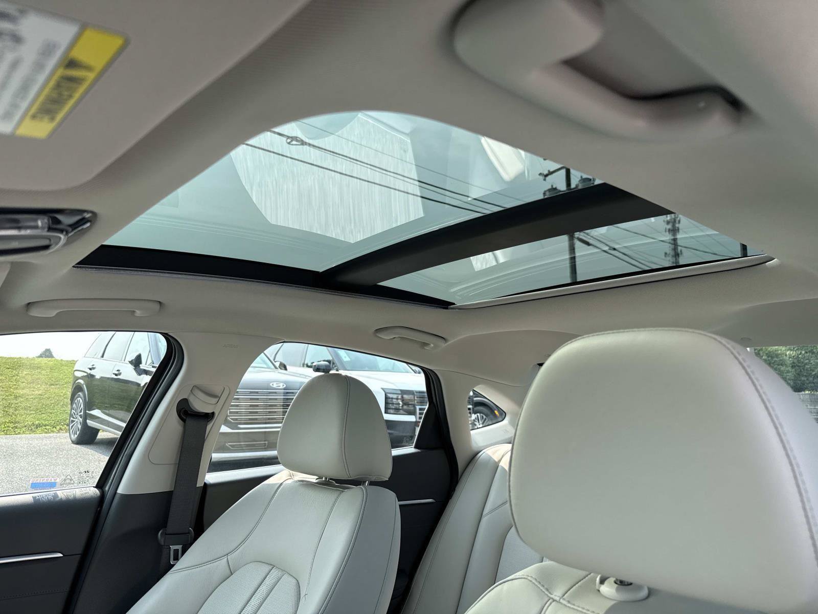 Used 2021 Hyundai Sonata Limited FWD image 4