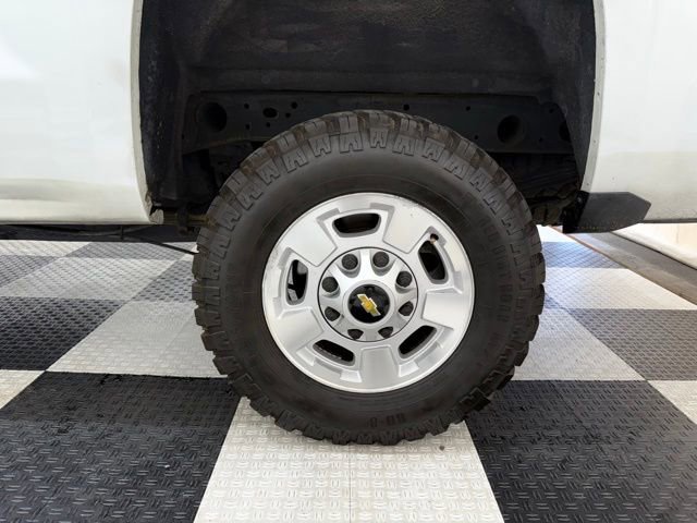 Used 2017 Chevrolet Silverado 2500 LT image 12