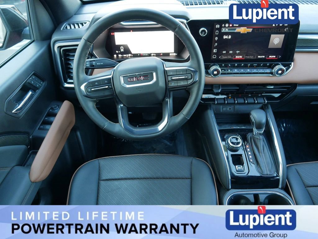 Used 2025 GMC Canyon AT4 w/ AT4 Premium Package image 17