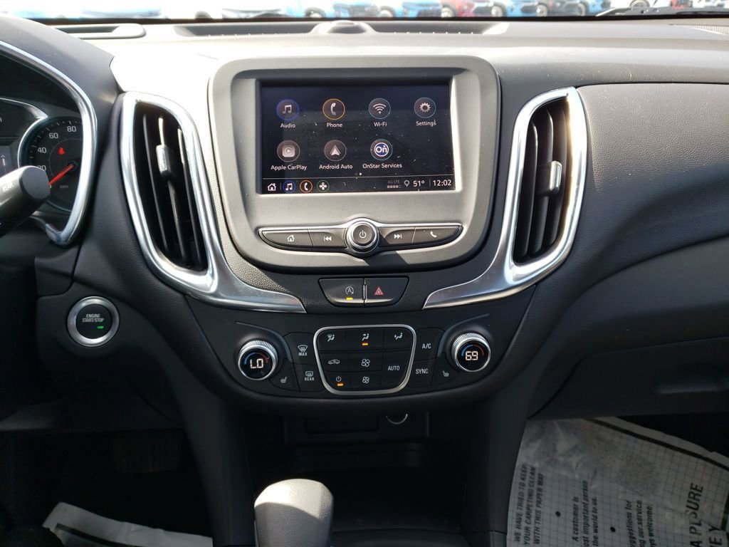 Used 2024 Chevrolet Equinox LT image 17