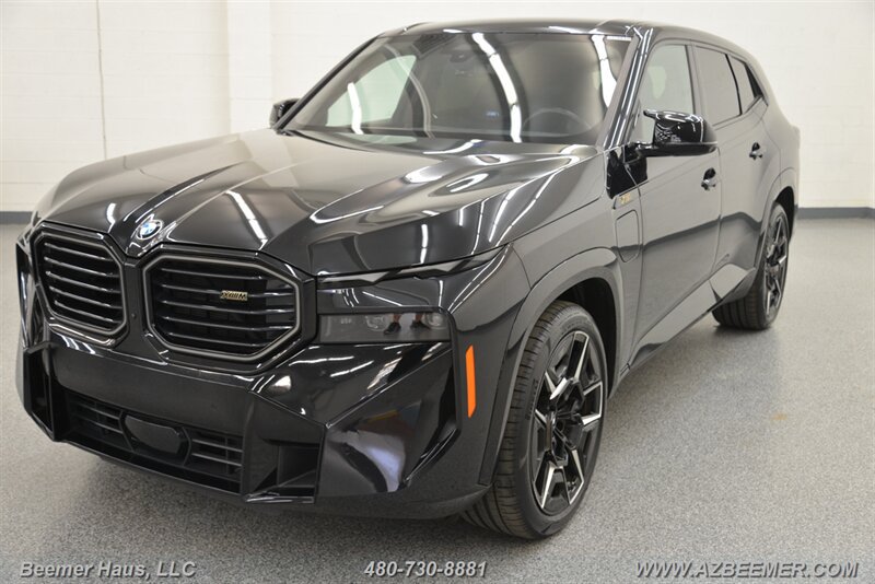Used 2023 BMW XM w/ M Driver's Package AWD/4WD image 2