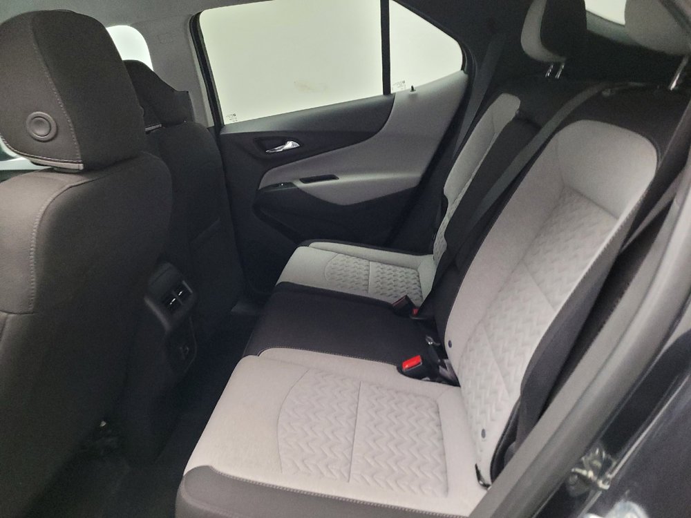 Used 2022 Chevrolet Equinox LS w/ LS Convenience Package image 18