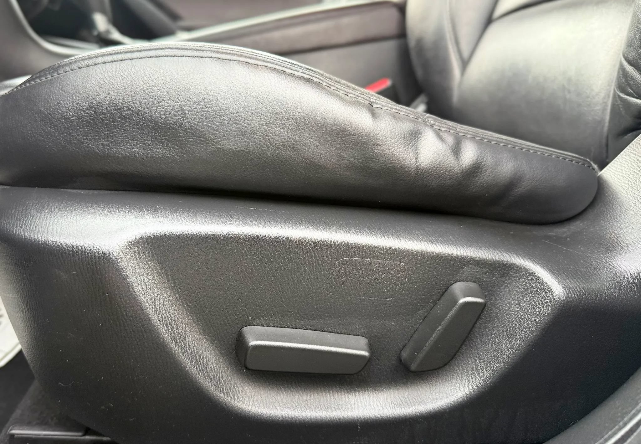 Used 2017 MAZDA MAZDA3 Touring FWD image 24