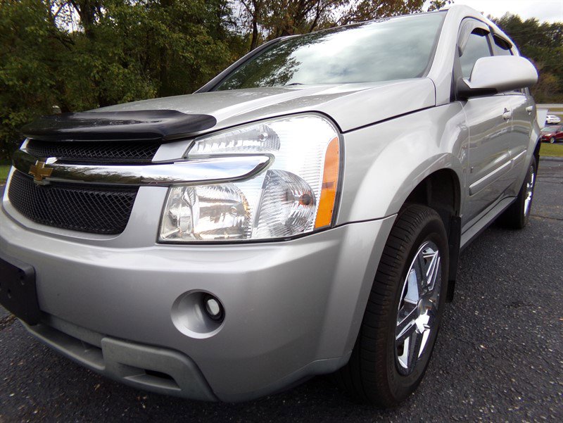 Used 2007 Chevrolet Equinox LT w/ LT Preferred Equipment Group image 2