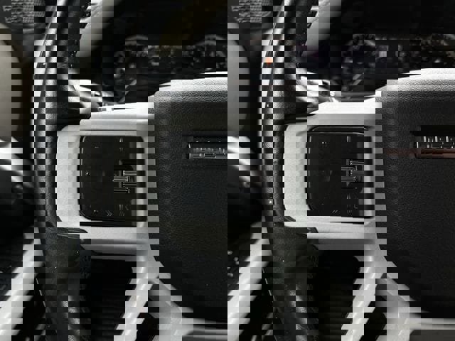 Used 2022 Land Rover Defender 110 X-Dynamic SE AWD/4WD image 15