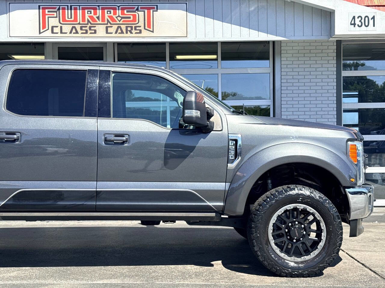 Used 2018 Ford F250 Lariat w/ Lariat Ultimate Package image 12