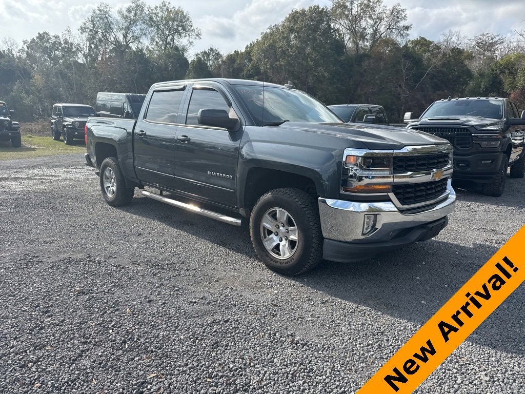 Used 2017 Chevrolet Silverado 1500 LT w/ All Star Edition image 7