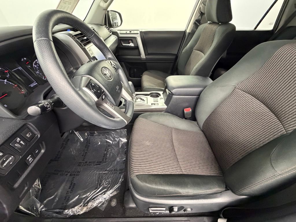 Used 2022 Toyota 4Runner Trail Special Edition AWD/4WD image 20