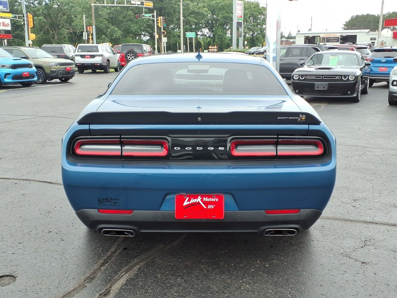 Used 2020 Dodge Challenger R/T Scat Pack w/ Shaker Package RWD image 5