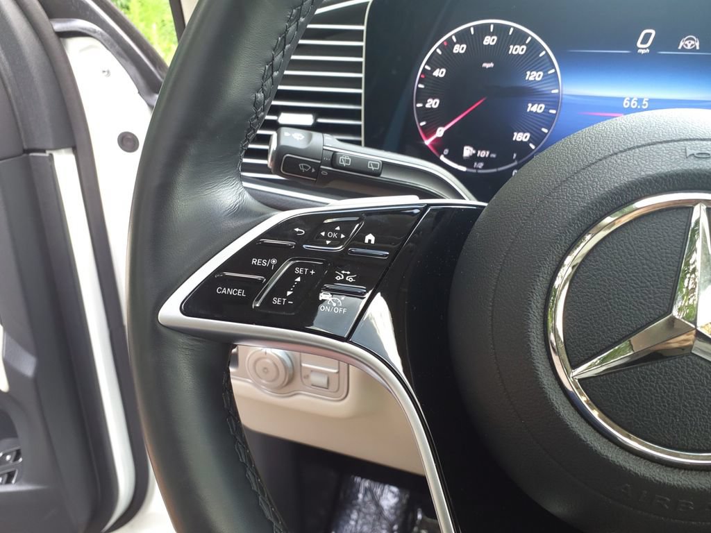 Certified 2025 Mercedes-Benz GLE 450e 4MATIC image 26