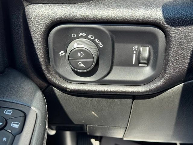 Certified 2025 RAM 2500 Big Horn AWD/4WD image 35