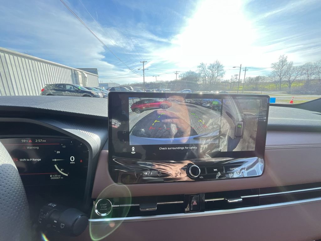 New 2026 Mitsubishi Outlander SEL image 17