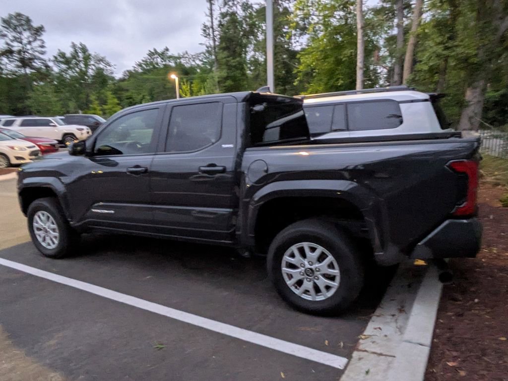 Certified 2025 Toyota Tacoma SR5 RWD image 5