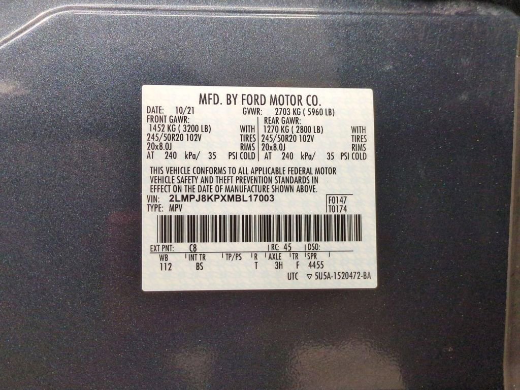 Certified 2021 Lincoln Nautilus Reserve w/ Equipment Group 201A image 35