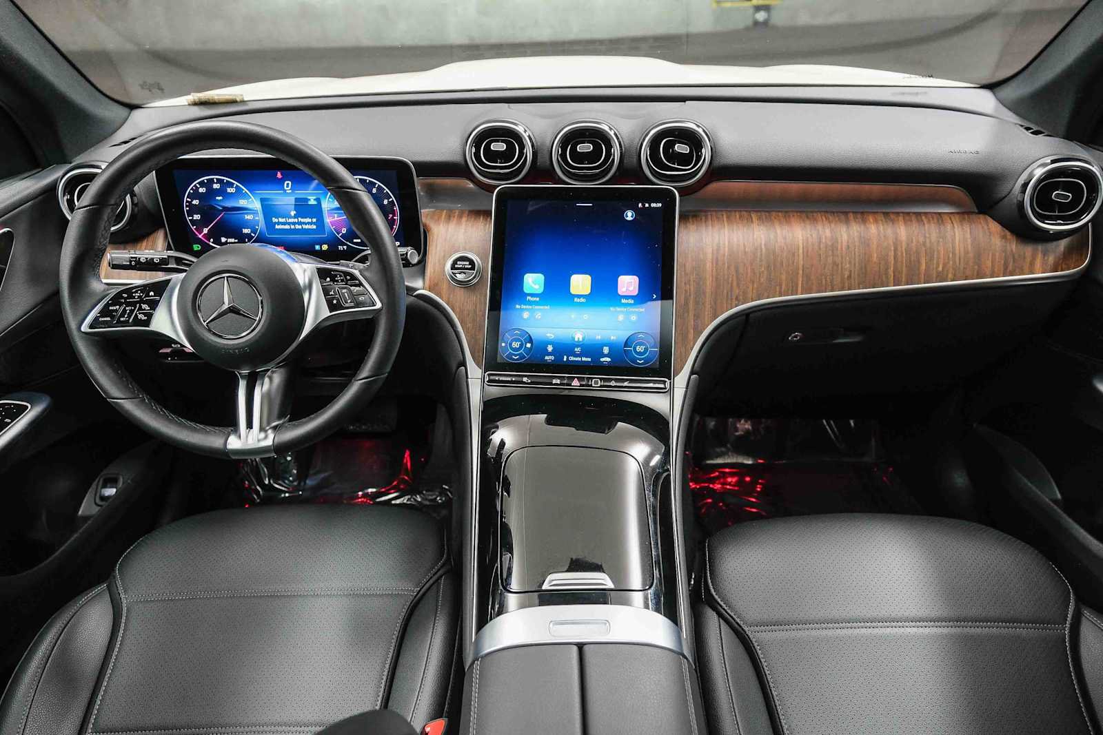 Certified 2026 Mercedes-Benz GLC 300 image 15
