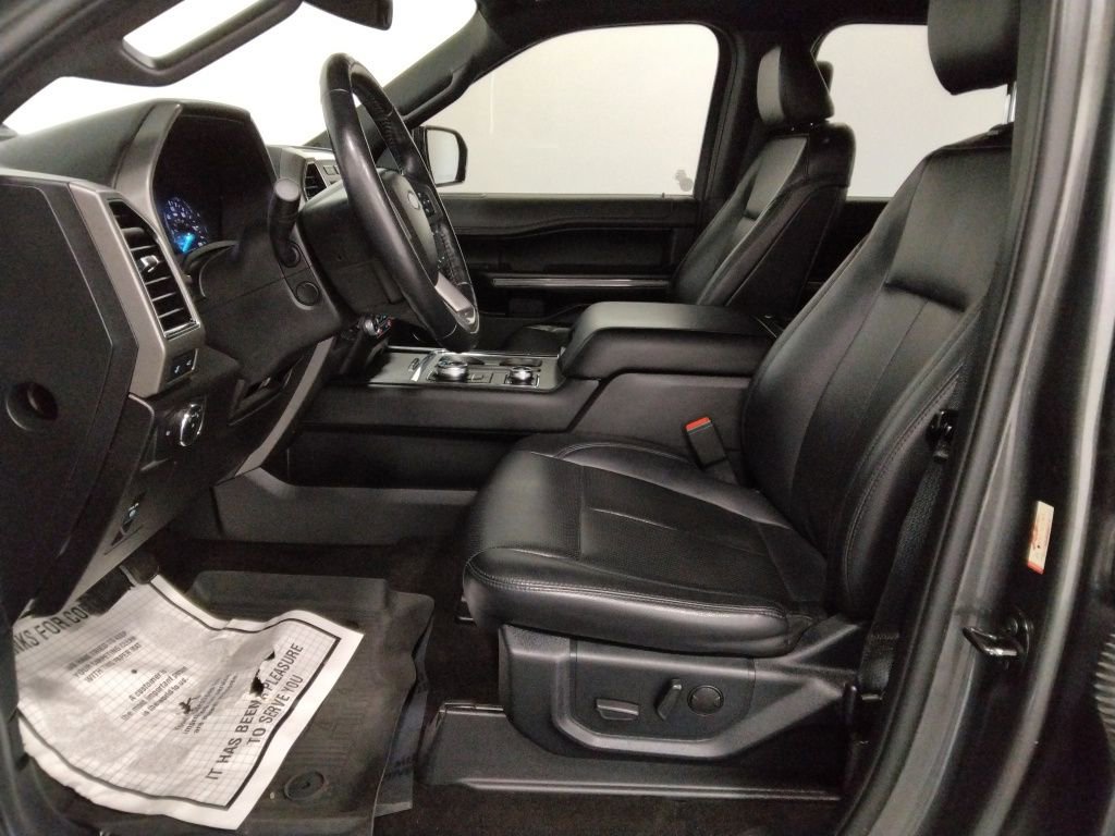 Used 2021 Ford Expedition Max XLT image 32