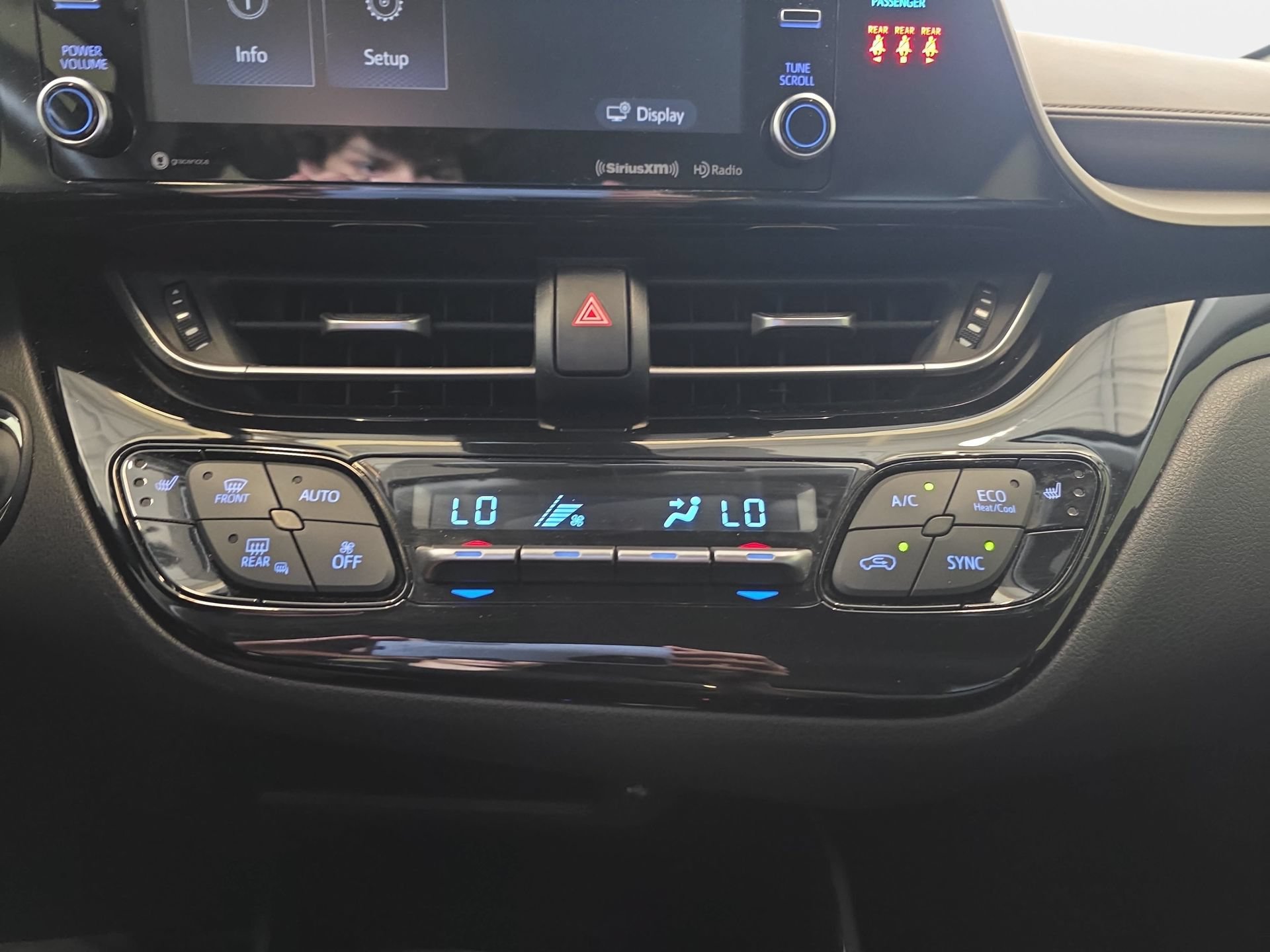 Used 2021 Toyota C-HR Limited FWD image 23