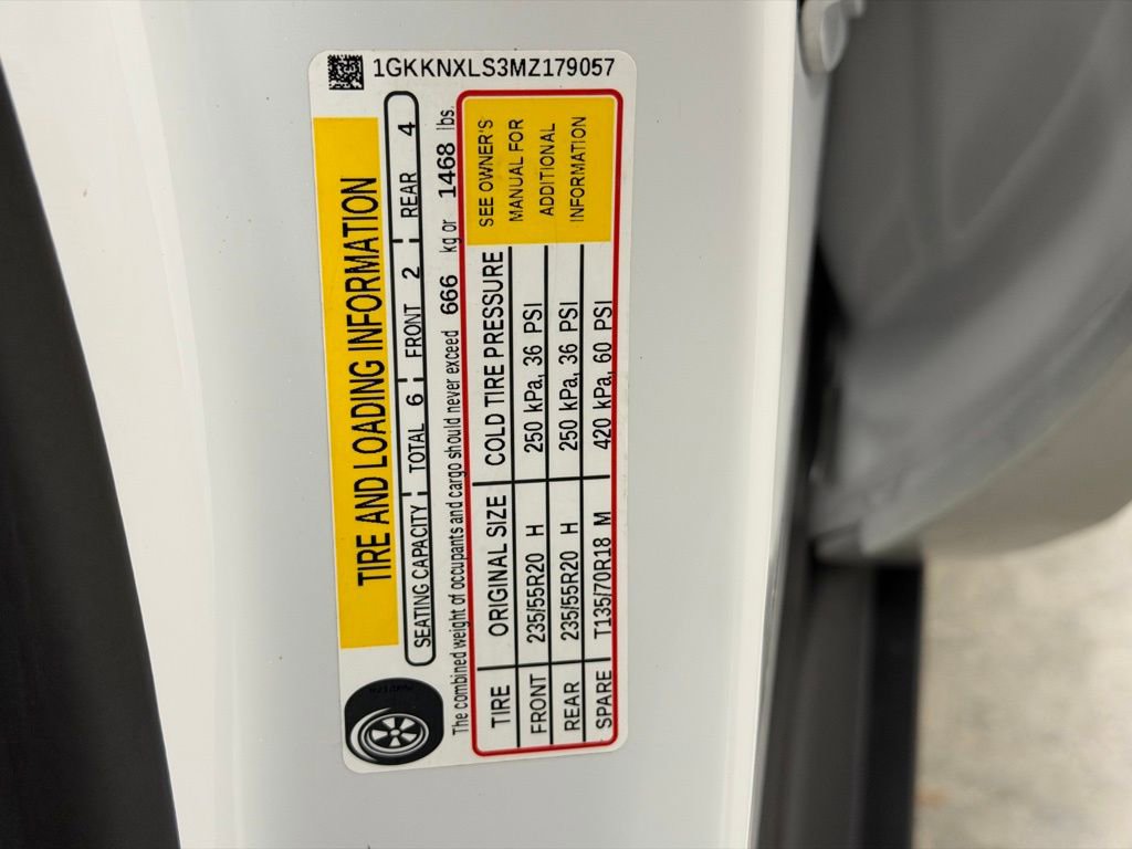 Used 2021 GMC Acadia Denali w/ Denali Technology Package image 46