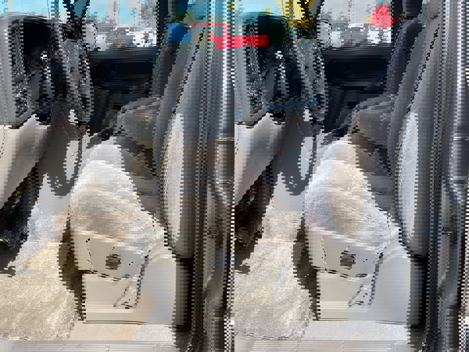 Used 2003 Chevrolet Suburban LS w/ LS Preferred Equipment Group image 12