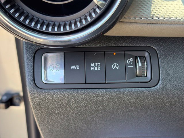 Used 2026 Chevrolet Equinox LT w/ Convenience Package II AWD/4WD image 24