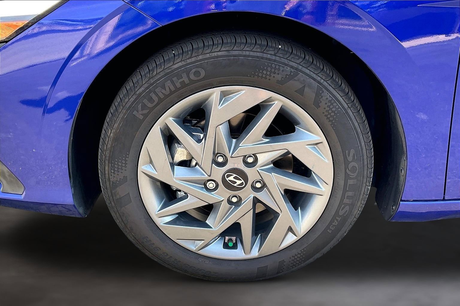 Certified 2024 Hyundai Elantra SEL FWD image 34