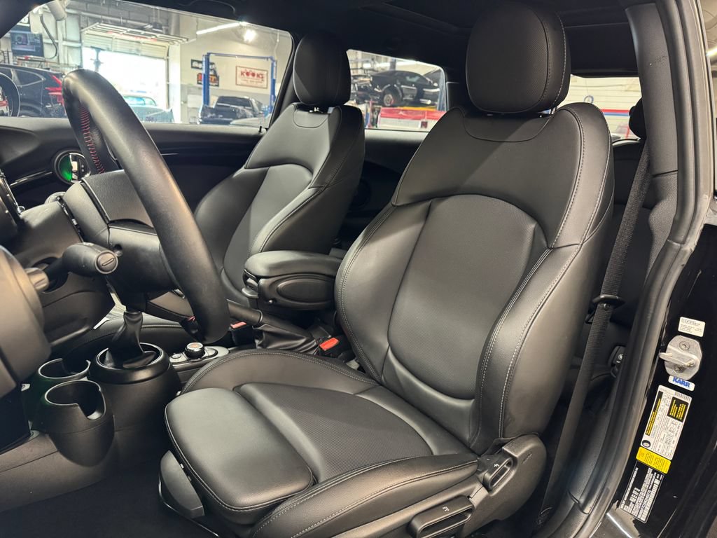 Used 2019 MINI Cooper S FWD image 17
