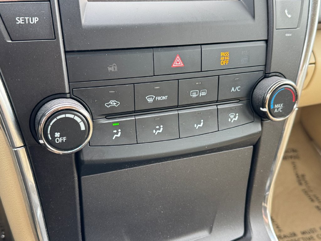 Certified 2017 Toyota Camry LE FWD image 23