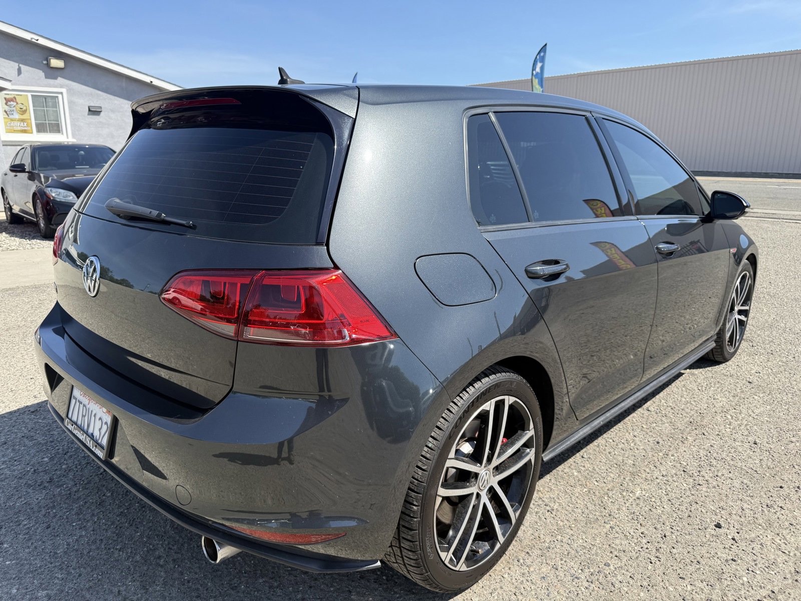 Used 2017 Volkswagen GTI Autobahn FWD image 4