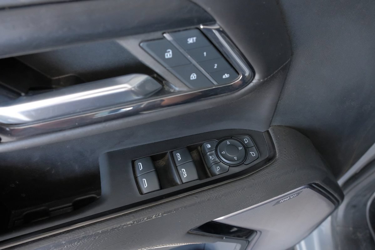 Used 2024 GMC Sierra 2500 AT4X AWD/4WD image 45