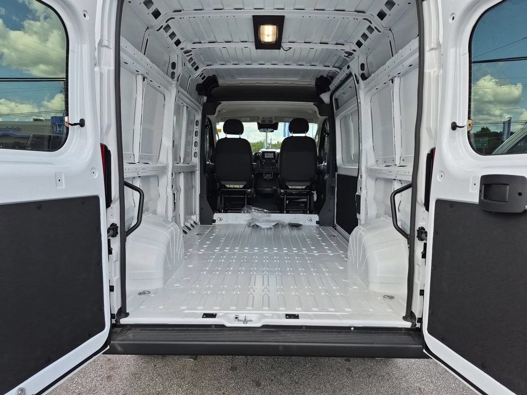 New 2026 RAM ProMaster 1500 w/ Convenience Group FWD image 22