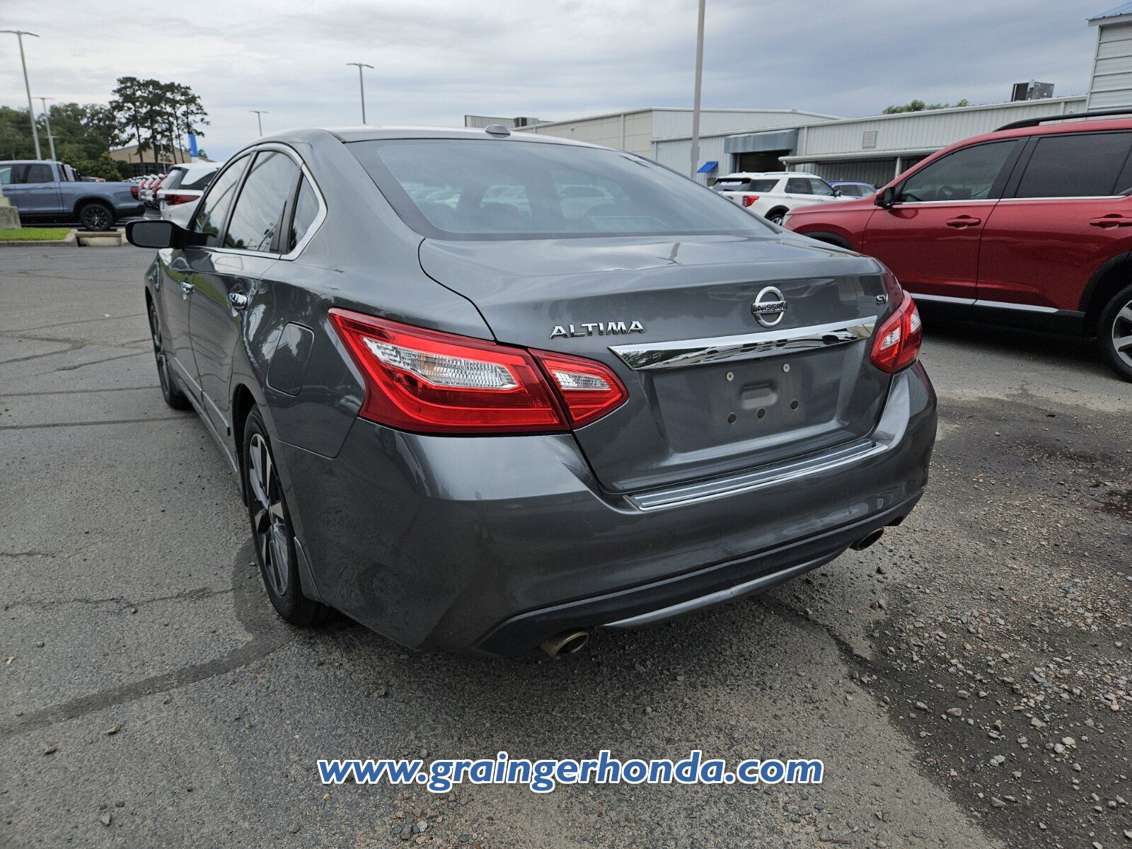 Used 2017 Nissan Altima 2.5 SV FWD image 9