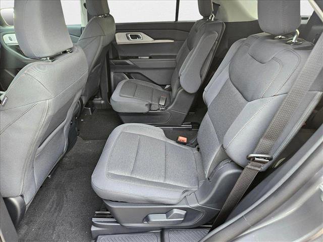 New 2025 Ford Explorer Active image 12