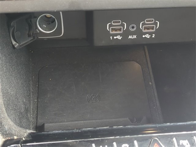 Used 2024 Jeep Wagoneer Series II w/ Flexible Seating Group image 28