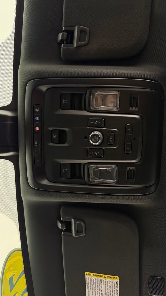 Used 2022 Chevrolet Tahoe RST w/ Luxury Package AWD/4WD image 28