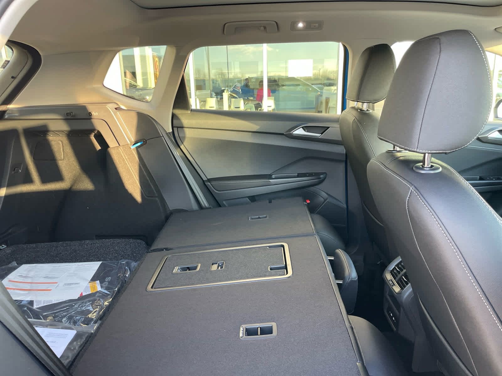New 2026 Volkswagen Taos SE FWD image 58