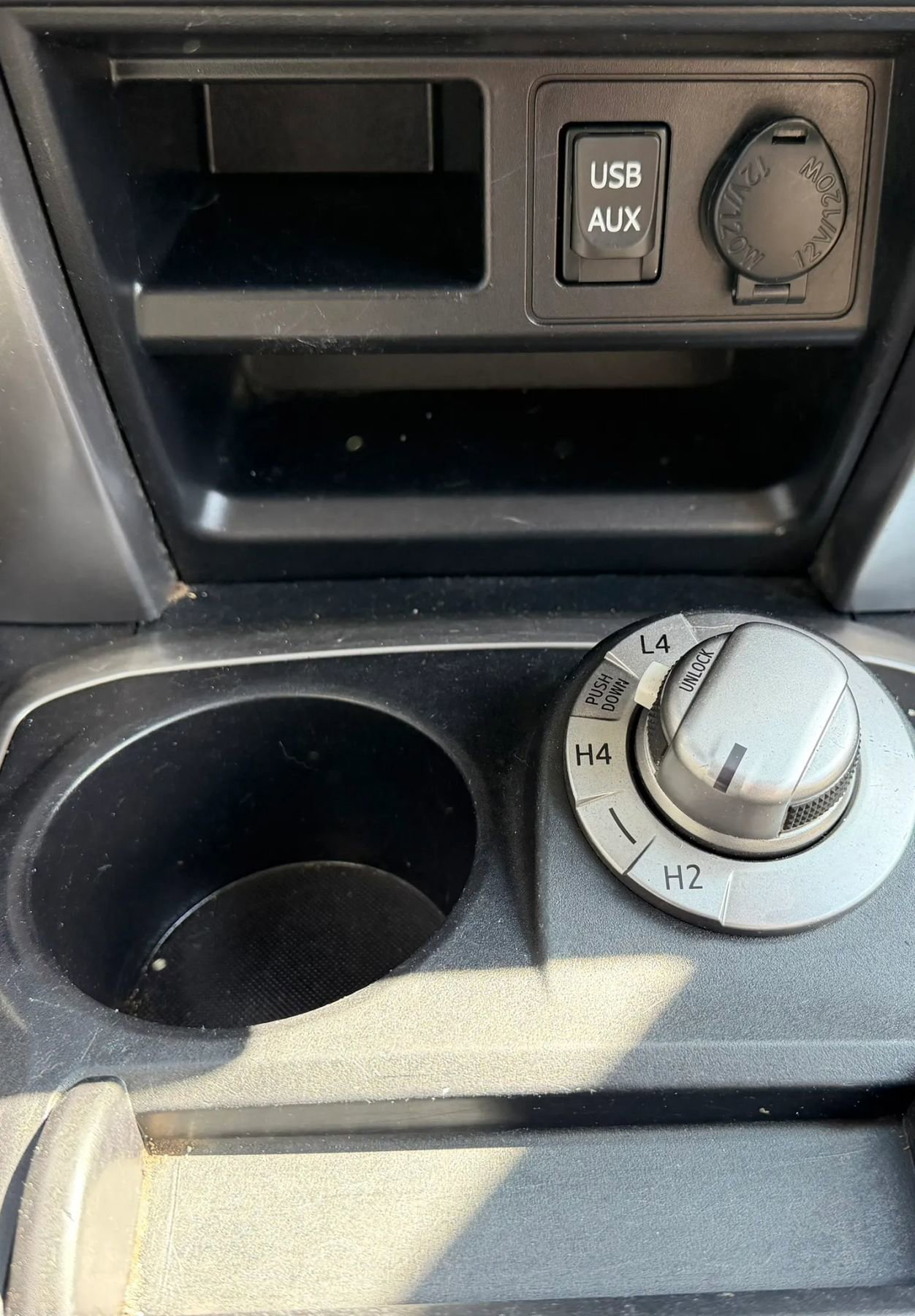 Used 2016 Toyota 4Runner SR5 image 19