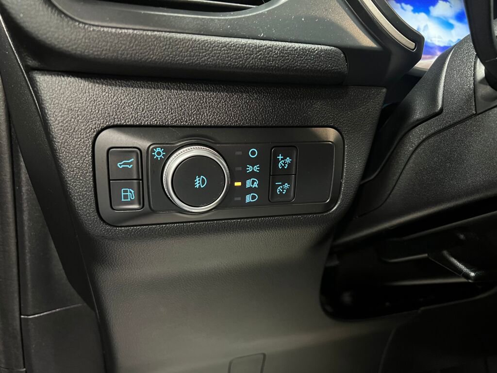 Used 2022 Ford Escape SEL image 13