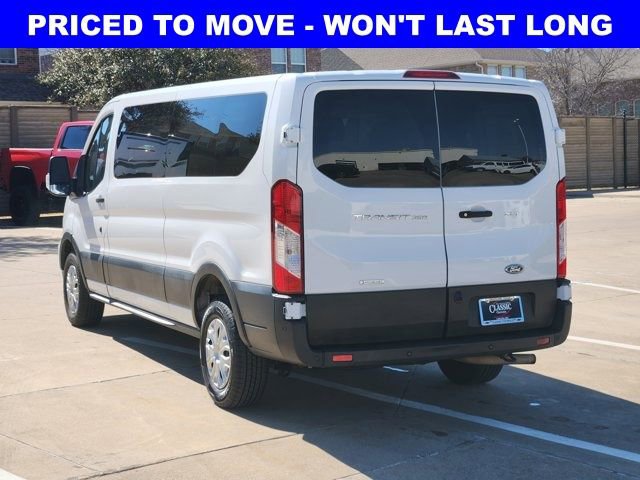 Used 2023 Ford Transit 350 XLT video 4