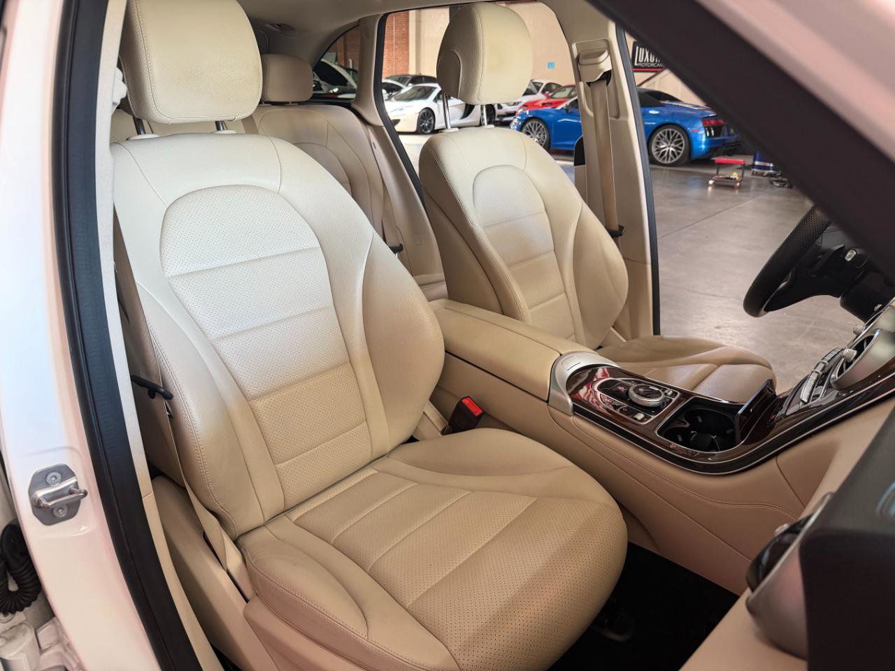 Used 2019 Mercedes-Benz GLC 300 GLC300 image 24