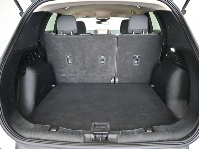 Used 2020 Ford Escape SE image 38