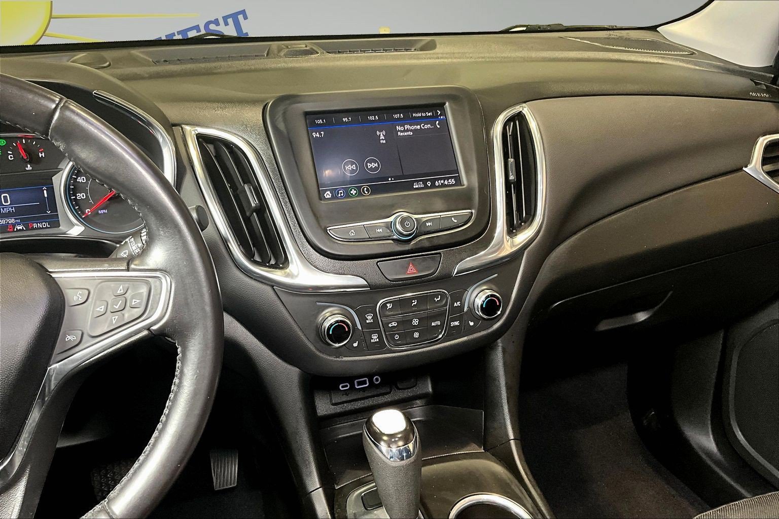 Used 2021 Chevrolet Equinox LT AWD/4WD image 10