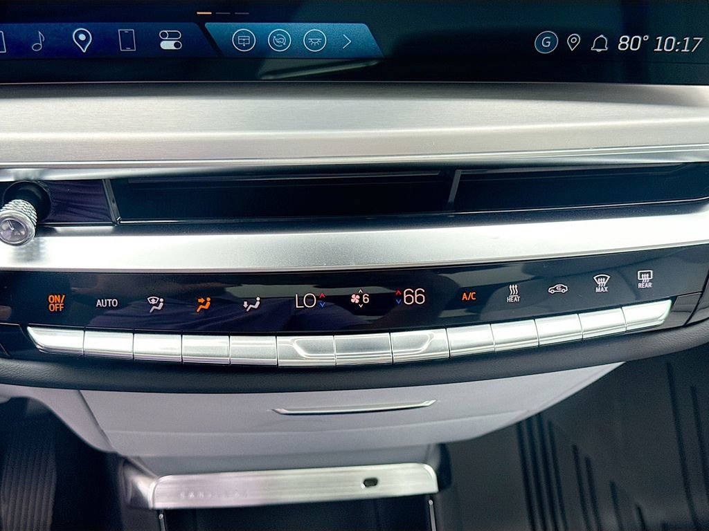 New 2025 Cadillac Lyriq Luxury w/ LPO, Floor Liner Package image 15