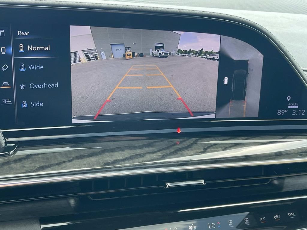 Certified 2024 Cadillac Escalade ESV Premium Luxury AWD/4WD image 38