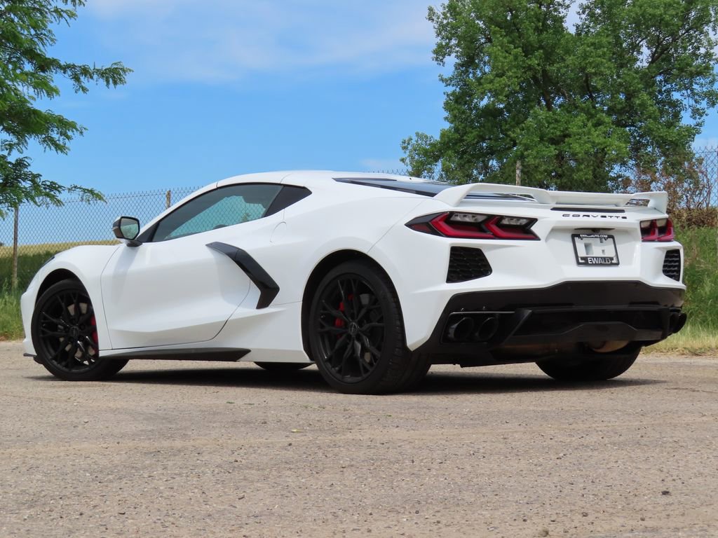 Used 2024 Chevrolet Corvette Stingray Coupe w/ Z51 Performance Package RWD image 10